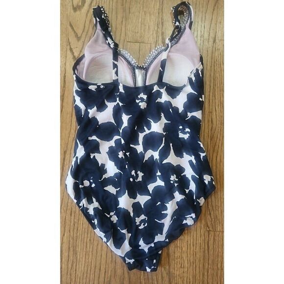 Slimming Ruched Shaping One-Piece Bathingsuit Women's Size 12 - Picture 2 of 4